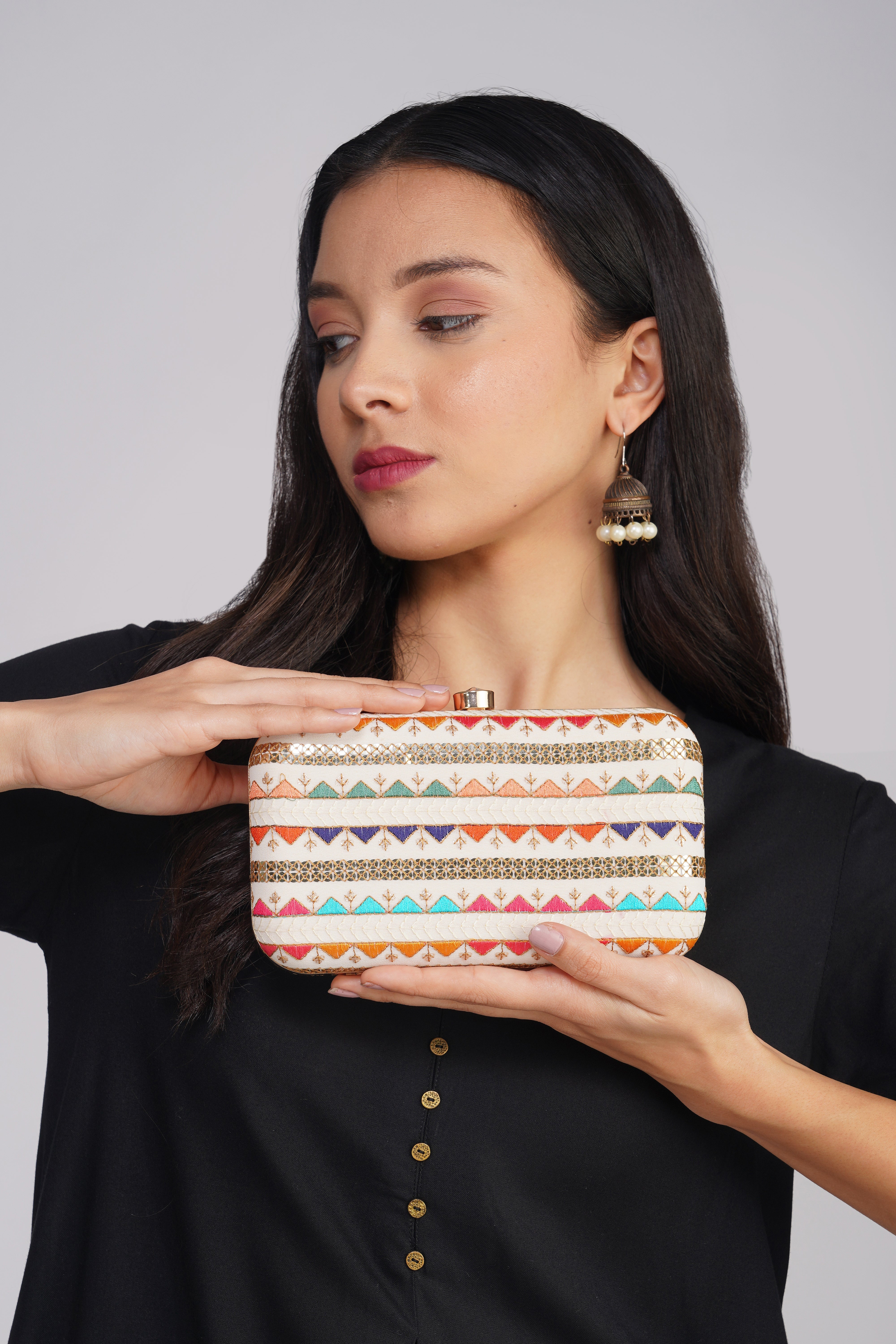 Nice-G Rainbow Clutch: Stunning Colorful Clutches