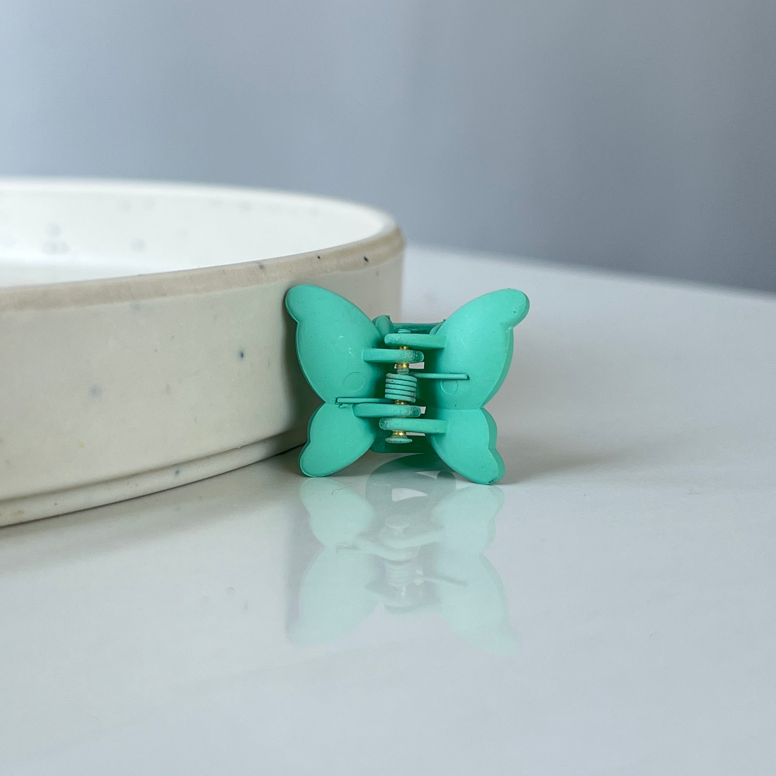 Mini Butterfly Claw Set - Set of 4, Adorable Butterfly Hair Clips for Kids