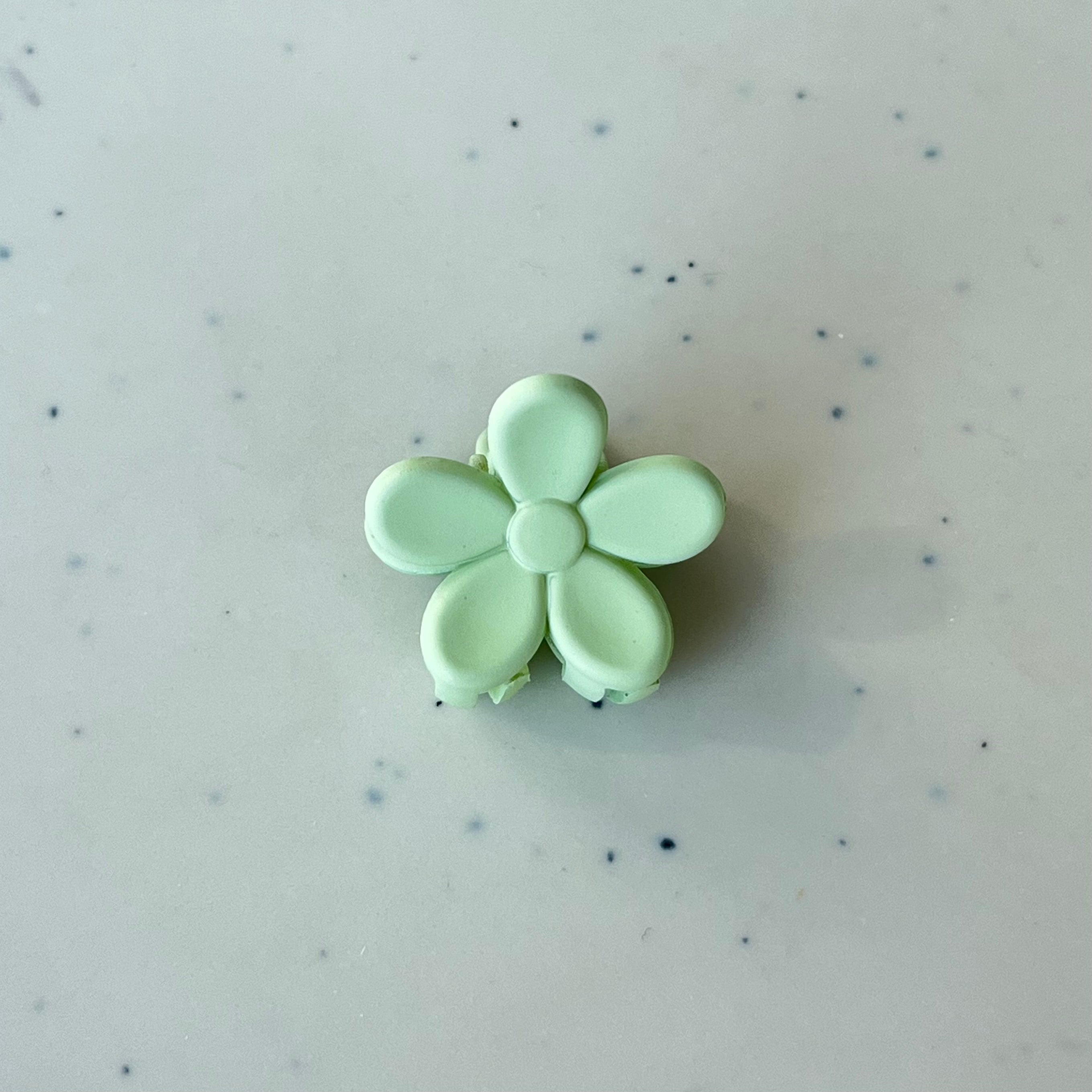 Kids Mini Flower Claw Set - Pack of 6, Soft Pastel Colors