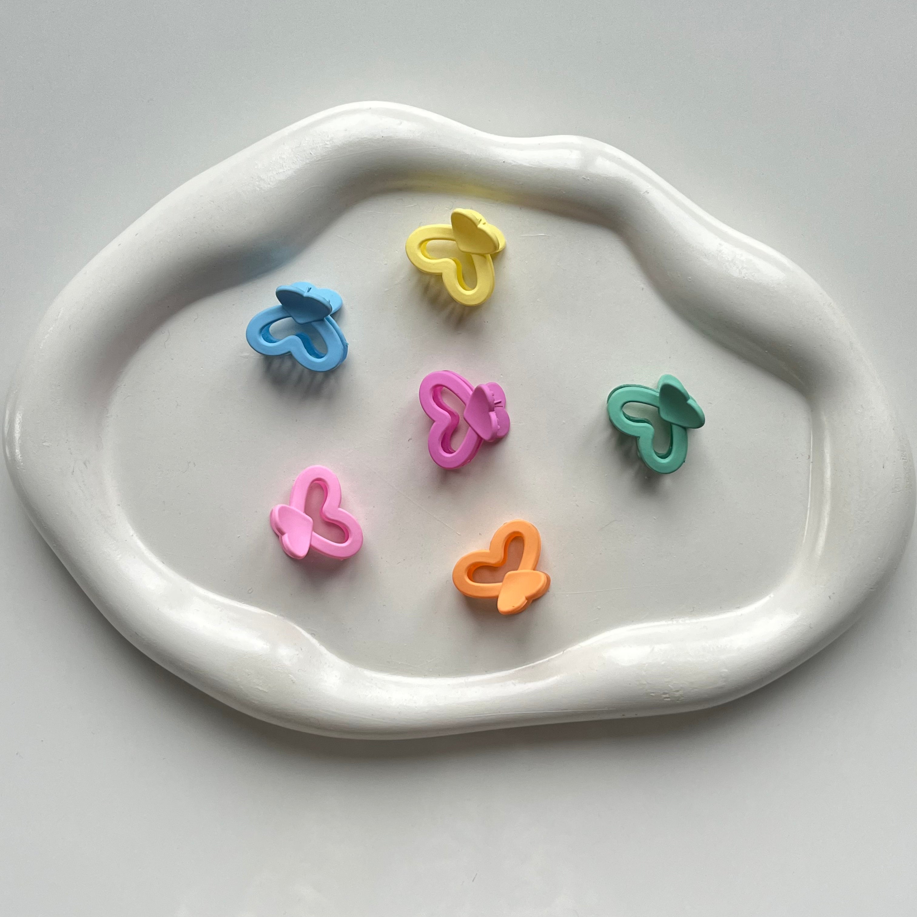 Hollow Butterfly Mini Hair Claw – Matte Pastel Small Claw Clip for Women & Girls