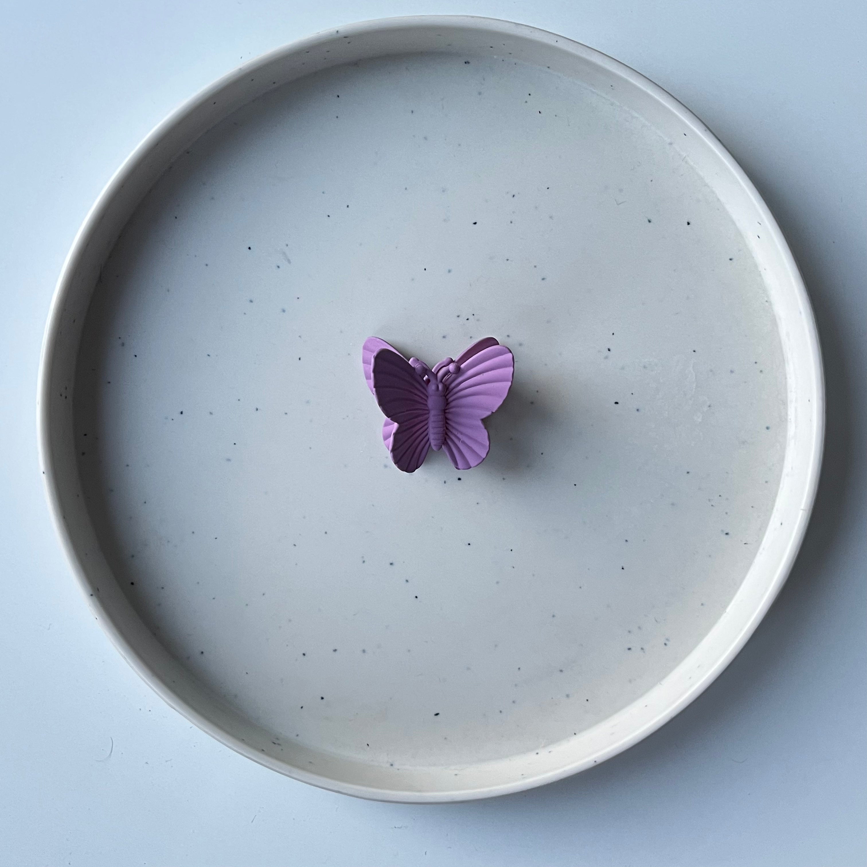 Papillon Matte Claw Clip – Small