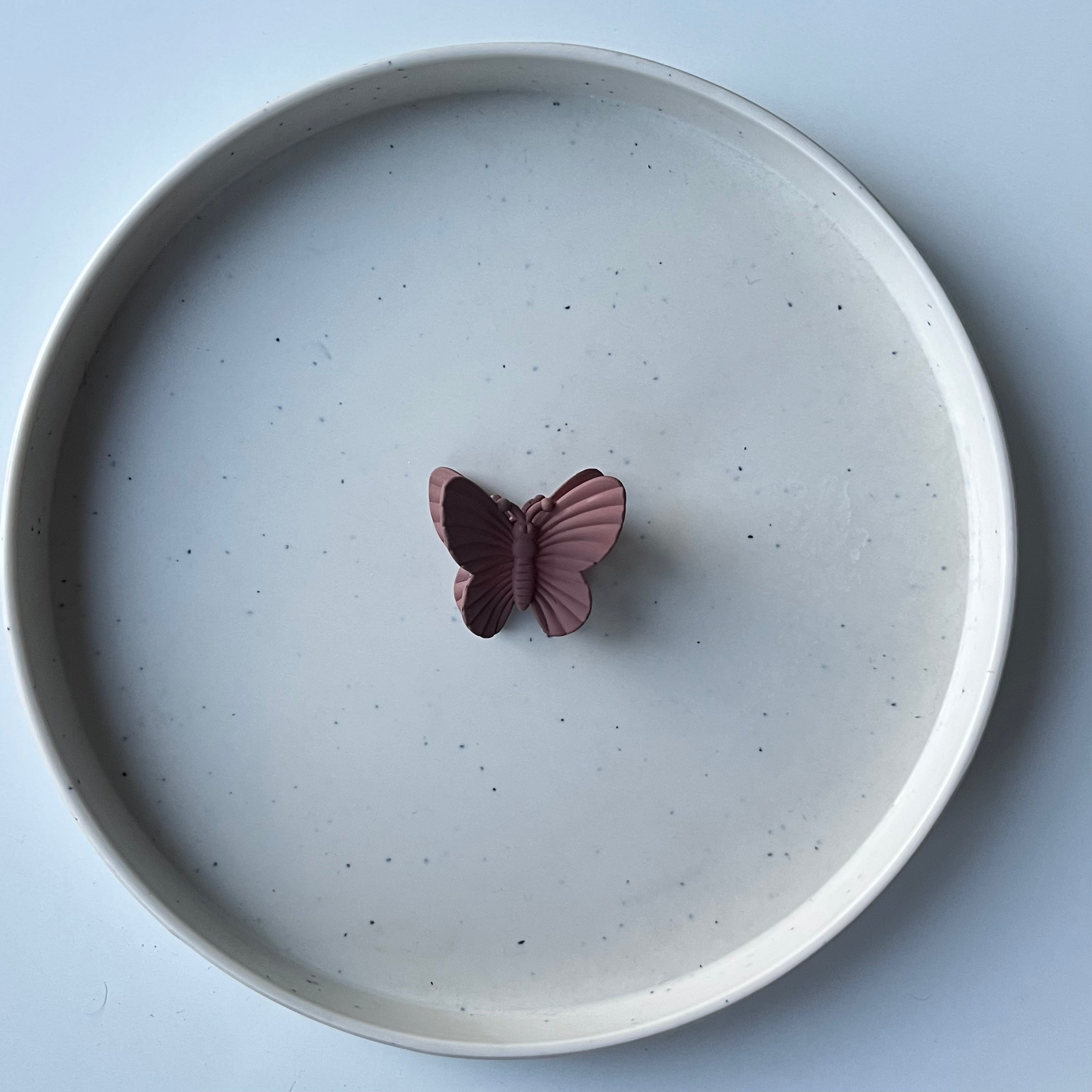 Papillon Matte Claw Clip – Small