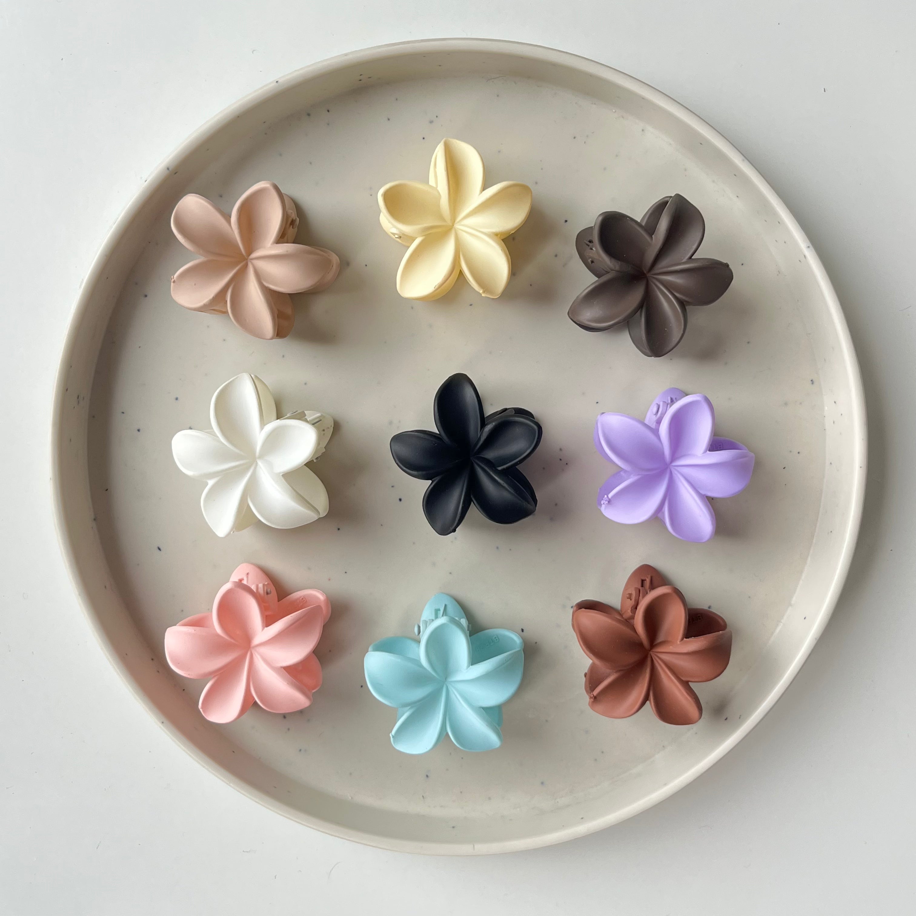 Petite Bloom – Small Hair Claw (Vault Set of 9)