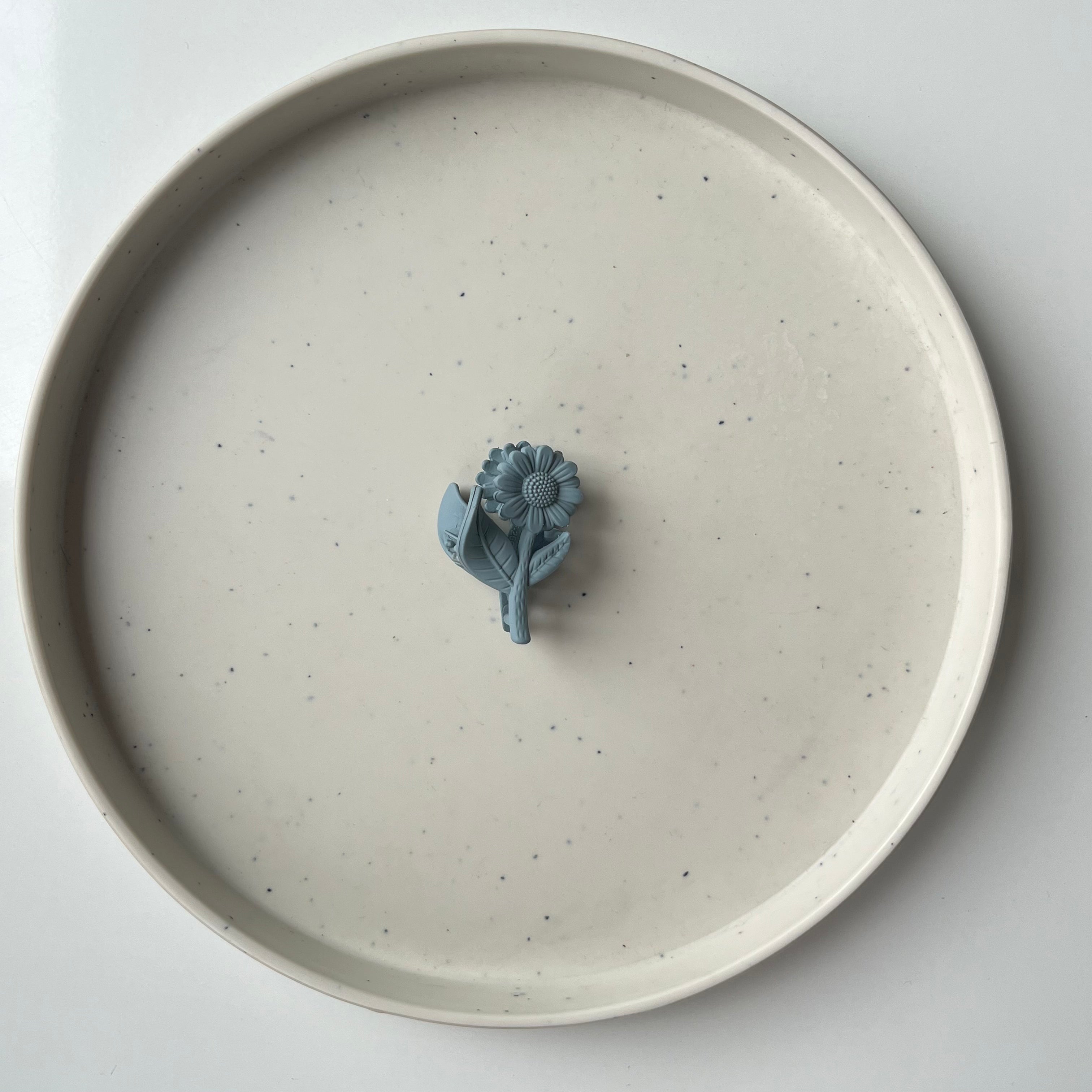 Floria Leaflet Claw Clip – Small