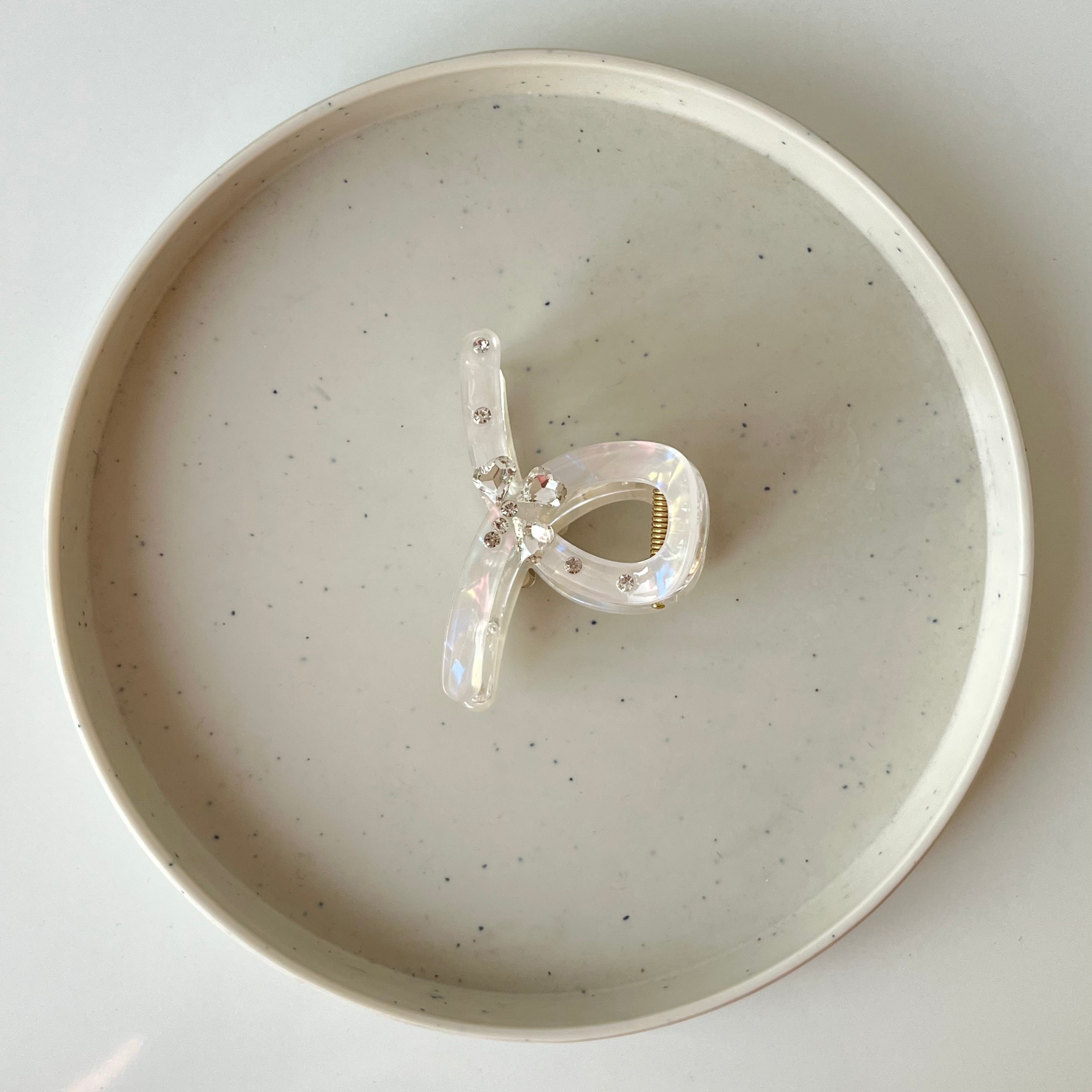 LustreBow Clip – Medium