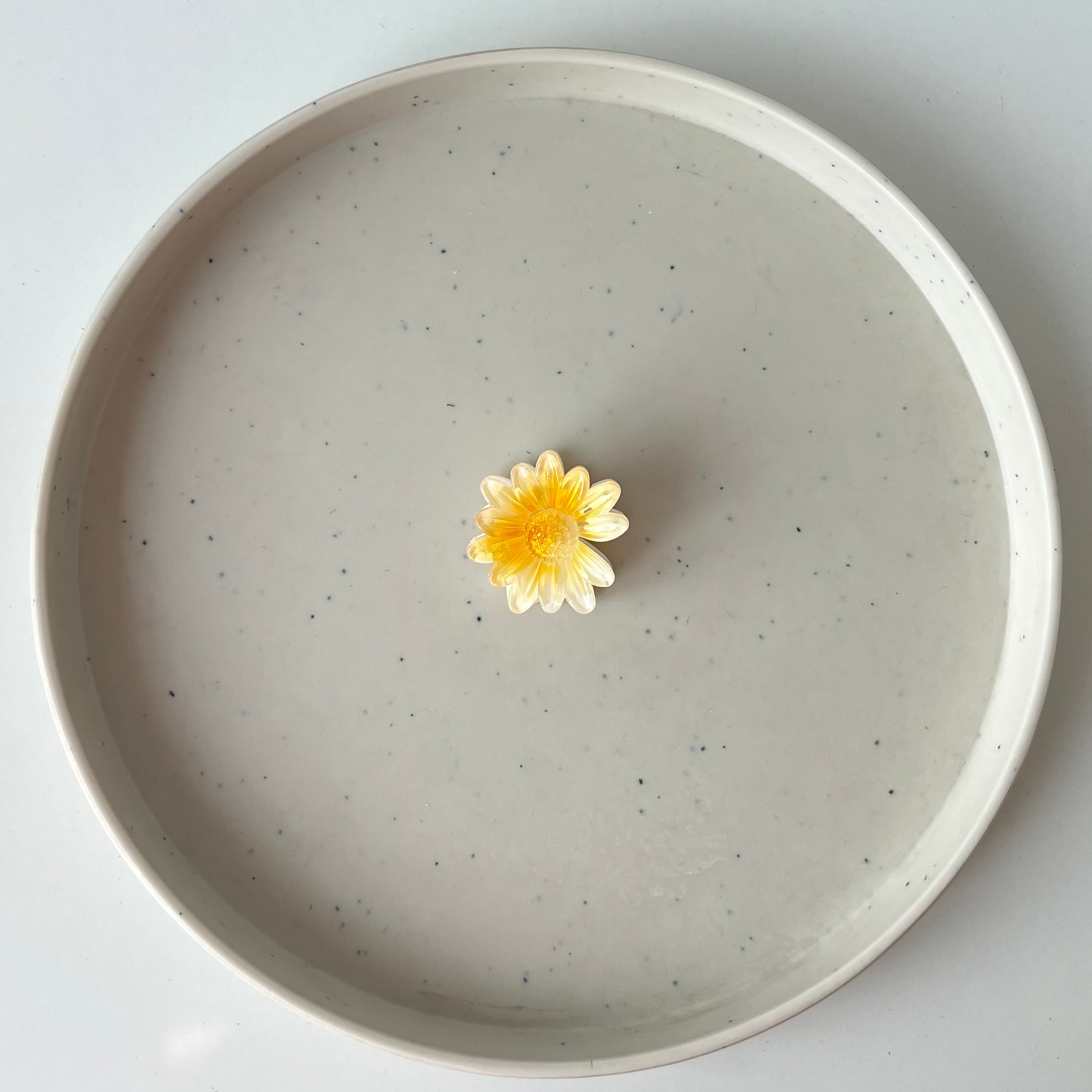 Daisy Bloom – Small Hair Claw