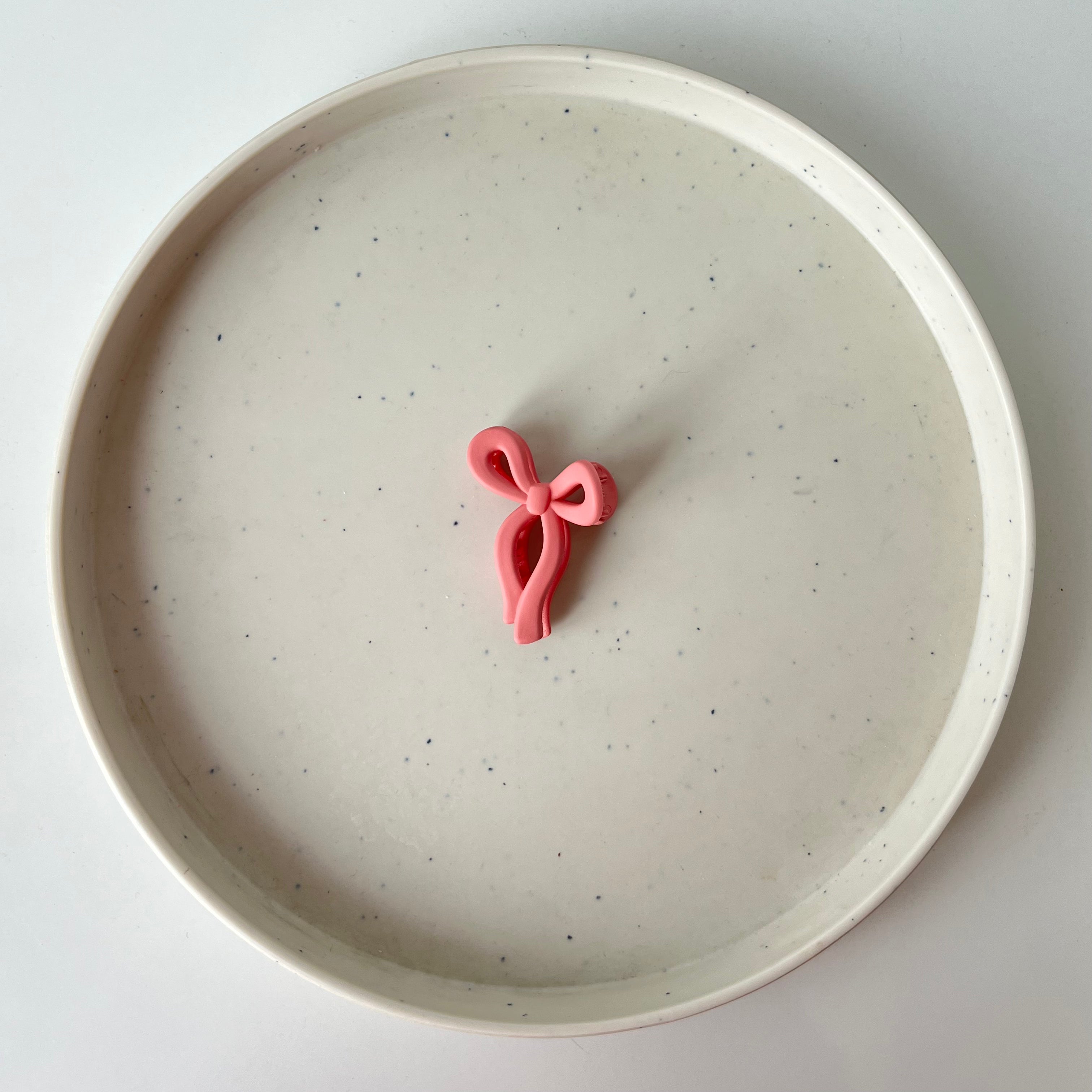 Matte Ribbon – Small Bow Hair Claw