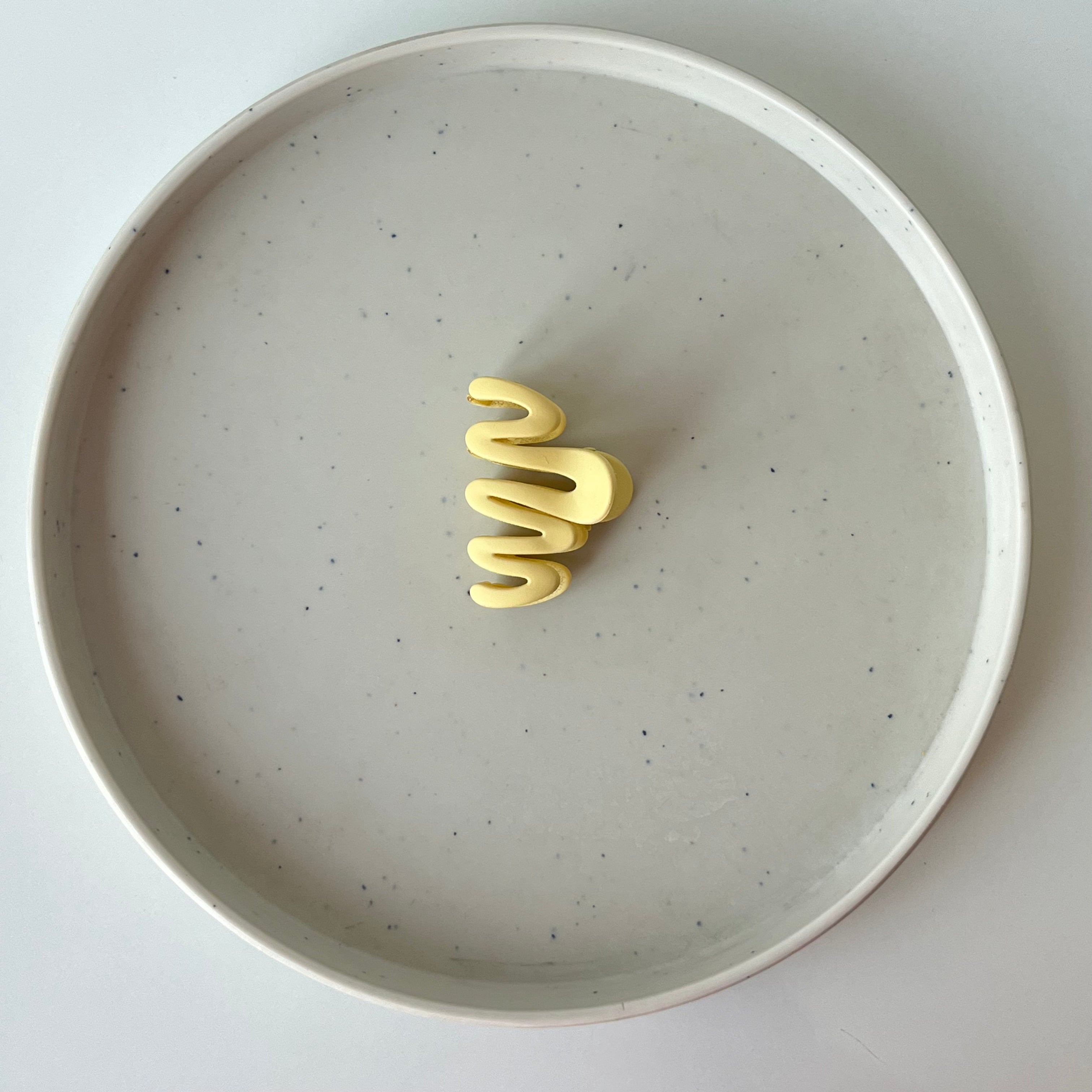 Matte Wave – Small Hair Claw