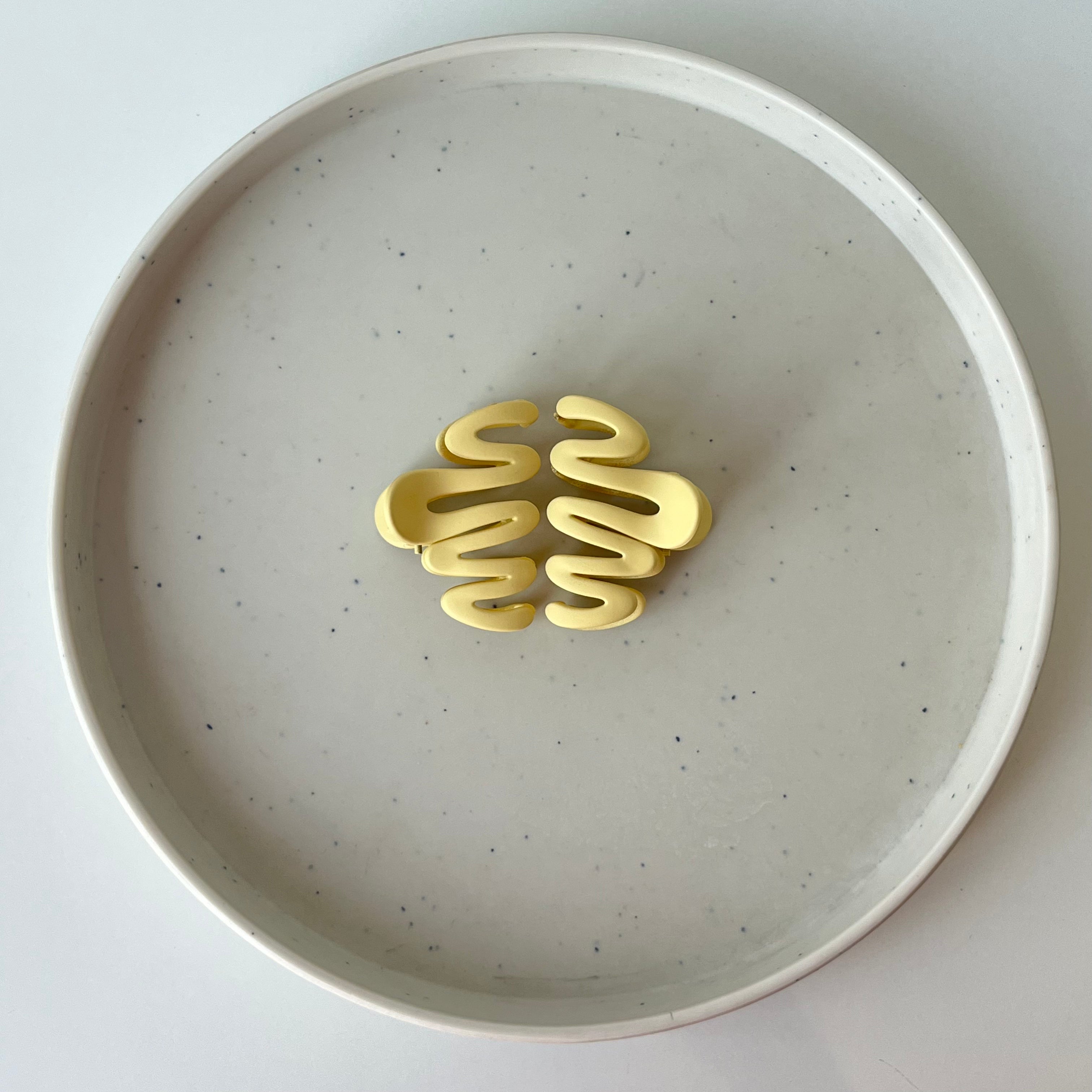 Matte Wave – Small Hair Claw