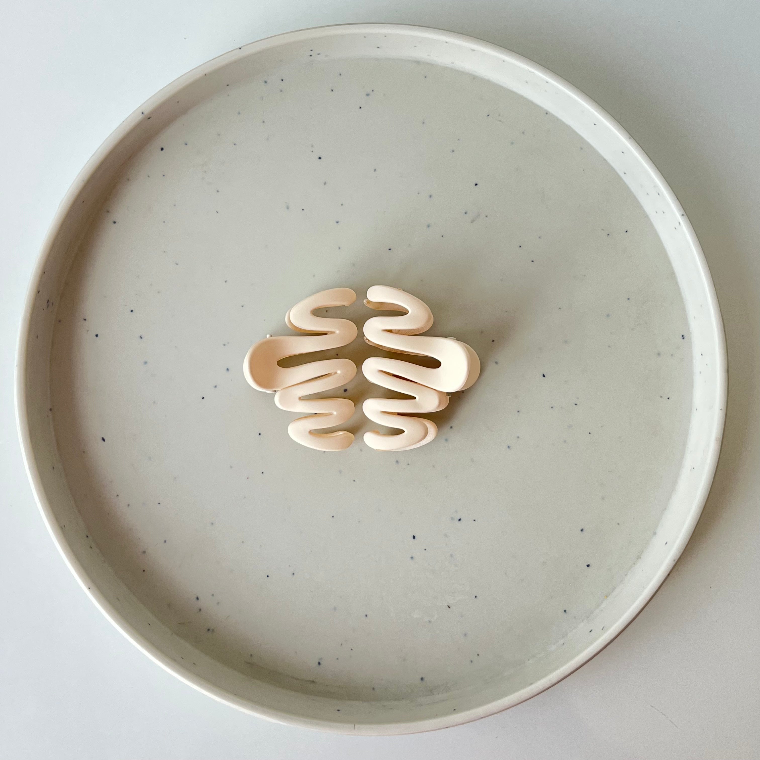 Matte Wave – Small Hair Claw